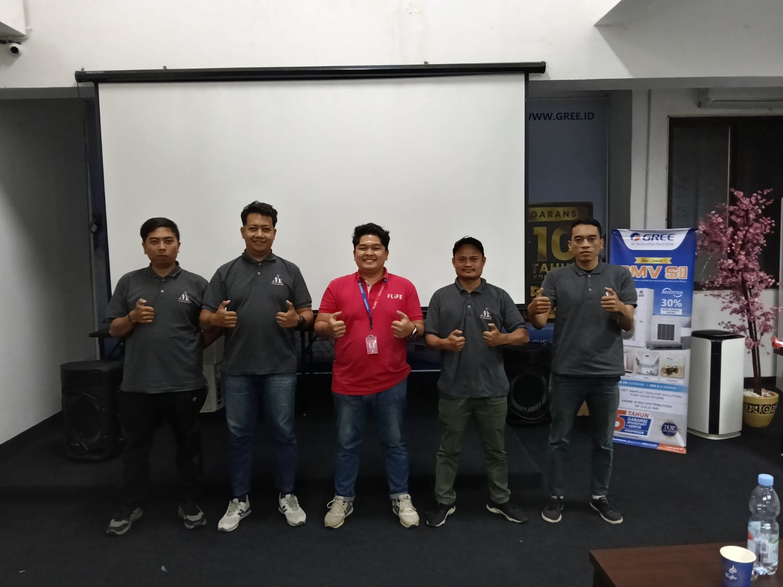 Pelatihan team teknisi AC Asia Mandiri Malang supported by Gree Indonesia